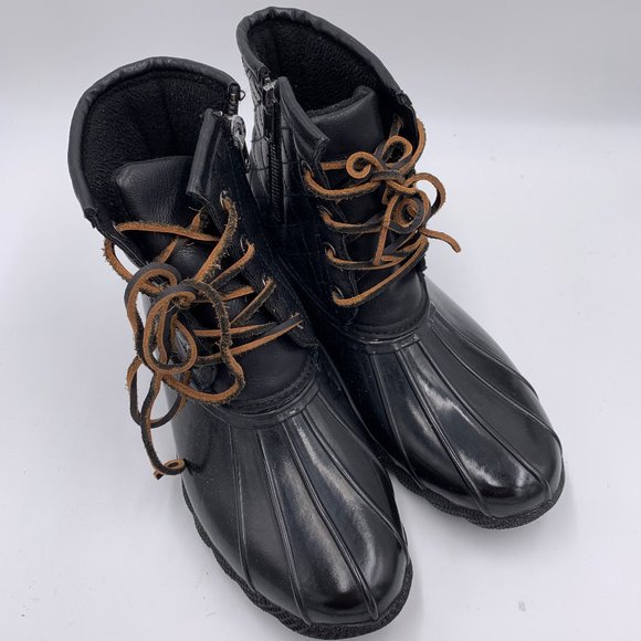 steve madden black duck boots